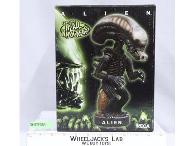 Alien Extreme Head Knockers 2004 NECA 8" Resin Bobble Head