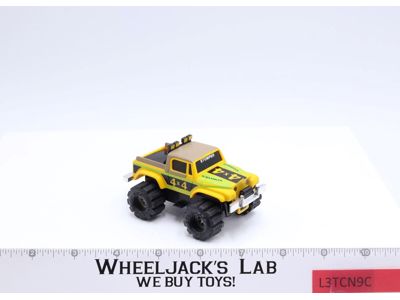 Scrambler Yellow 4 x 4 Truck Stomper II Schaper Rough Riders WORKS!