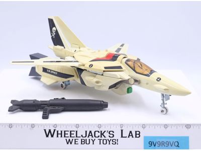 VF-1A Strike Valkyrie Variable Fighter Hi-Metal Macross Robetch Bandai 1/55