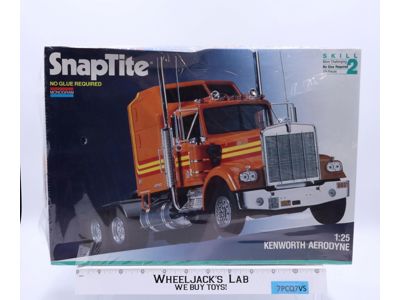 #1505 Kenworth Aerodyne SnapTite 1991 Monogram 1:25 Scale Model Kit NEW SEALED