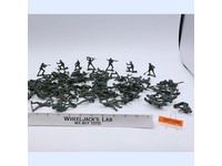 Lot of 87 American Infantrymen WWII 1/32 Scale CTS Tim-Mee Toy Soldiers Figures