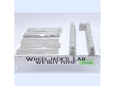 Lot of Stone Walls & Fencing CTS Toy Soldier Plastic Diorama Accessories