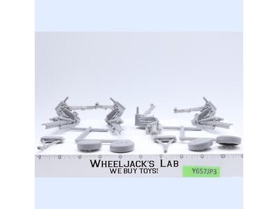 Lot of 2 Gray Howitzer Kits WWII Plastic Toy Soldiers BMC CTS 6" Long NEW