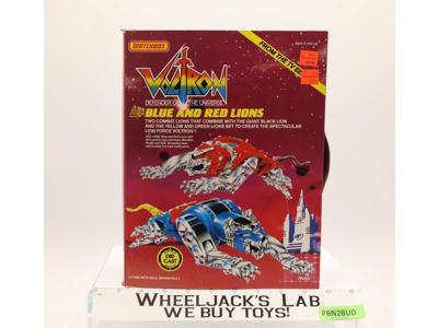 Blue and Red Lions Voltron Defender of the Universe 1985 Matchbox NEW MIB