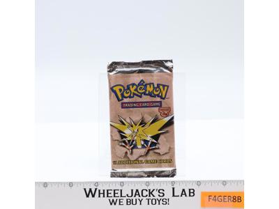 Zapdos 1st Edition Fossil Booster Pack Pokemon 1999 WOTC NEW SEALED