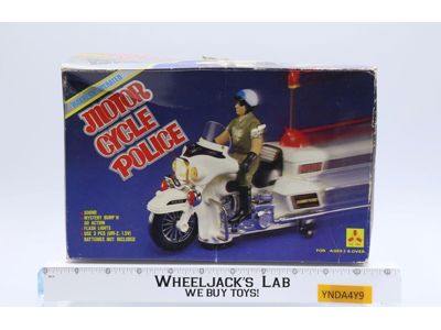 HS-366 Motor Cycle Police Highway Patrol 1980s Vintage Action Figure Vehicle
