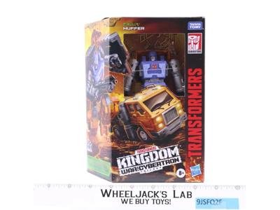 Huffer WFC Trilogy Generations Transformers Kingdom Hasbro Takara 2020 MISB