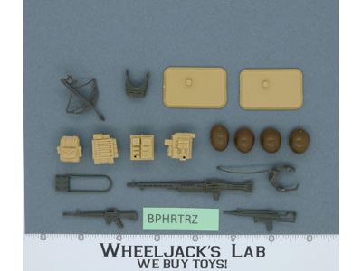 Battle Gear Accessory Set 1 Lot 12 1983 Weapons GI Joe Vintage Action Figure