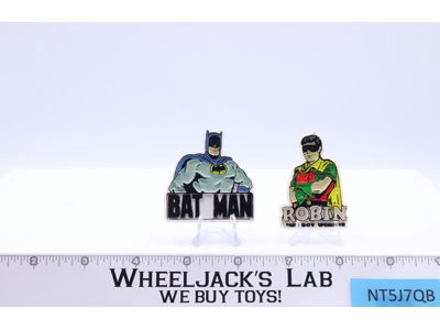 2-pc LOT Batman Robin Fridge Magnet Superheroes 1970's DC Comics Vintage