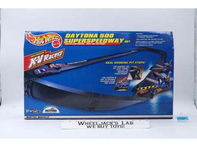 Daytona 500 Superspeedway Hot Wheels 1997 Mattel Toy Car Playset NEW SEALED