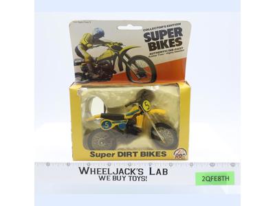 Yellow Super Dirt Die-Cast Super Bikes 1982 Zee Toys Vintage Toy