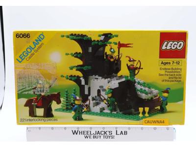 #6066 Camouflaged Outpost Lego 1987 Castle Forestmen Legoland
