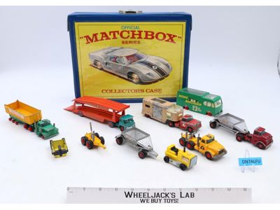 Lot of 10 Miscellaneous Cars/Trucks/Vehicle W/ Carry Case Matchbox