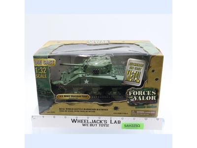 U.S. M4A3 Sherman Tank Die-Cast 1/32 WWII Normandy Forces of Valor NEW SEALED