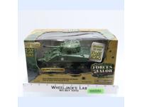 U.S. M4A3 Sherman Tank Die-Cast 1/32 WWII Normandy Forces of Valor NEW SEALED