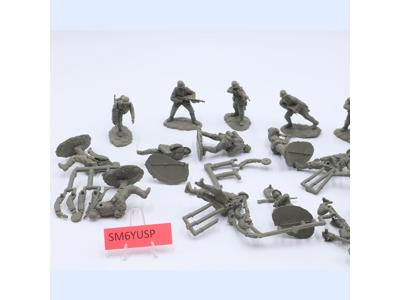 Lot of 17 Gray German Infantrymen WWII 1/32 Scale Conte Toy Soldiers Figures
