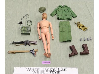 Army Green Beret Action Soldier GI Joe 1964 Hasbro Vintage 12" Action Figure