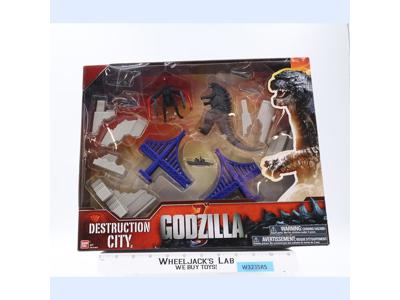 Destruction City Godzilla vs Muto 2014 Bandai Action Figure Set NEW SEALED