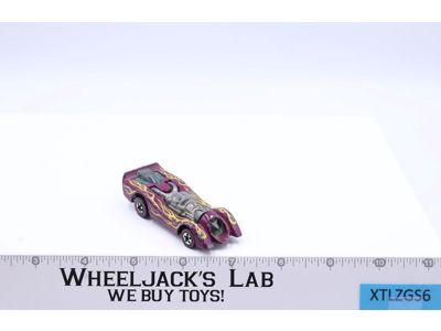 Jet Threat w/ Flames 1970 Redline Hot Wheels Mattel Vintage RL Purple