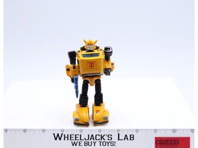 MP-21 Bumble Transformers Masterpiece AUTHENTIC Takara Action Figure