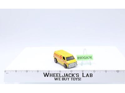 Paramedic Ambulance Yellow Hot Wheels Mattel 1977 Vintage Redline RL