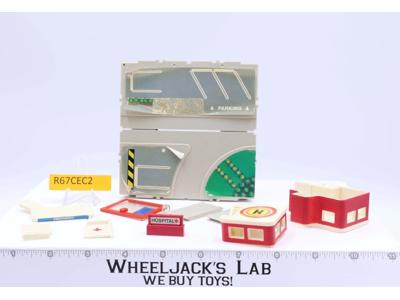 Travel City Hospital Mini Play Set 1987 Micro Machines Galoob Vinage
