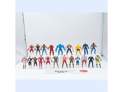 Lot of 21 Marvel Comics Action Figures + Accessories 1990s ToyBiz