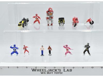 Lot of 12 Mighty Morphin Power Rangers Figures 1990's Bandai Action Figure