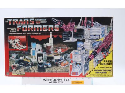 Metroplex W/BOX & INSERT 100% Complete 1985 Vintage G1 Transformers Figure