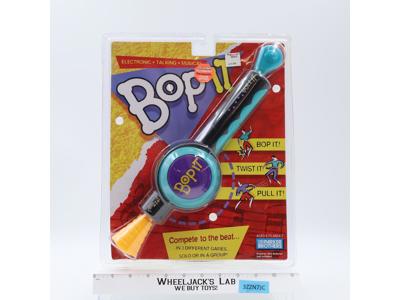 Bop It Talking Musical Game 1996 Parker Brothers Hasbro NEW SEALED