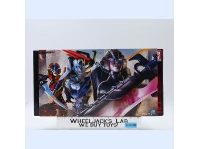 Windblade Chromia Arcee Combiner Hunters Pac SDCC Transformers Generations MIB