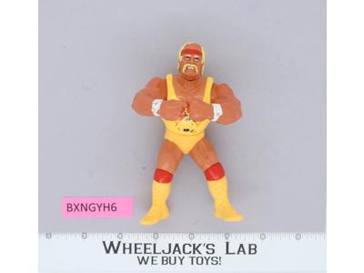 Hulk Hogan 100% Complete WWF WWE Wrestling 1991 Hasbro Vintage Action Figure