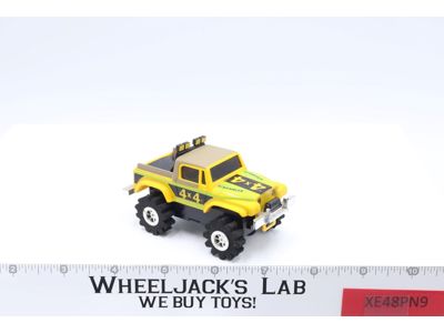 Scrambler Yellow 4 x 4 Truck Stompers Schaper Rough Riders WORKS!