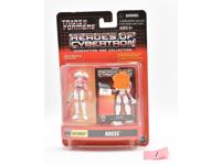 Arcee #1  Heroes of Cybertron HOC Transformers Hasbro 2001 Figure NEW SEALED