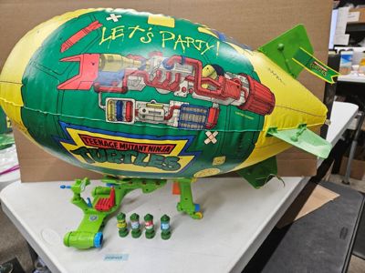 Turtle Blimp II 100% Complete TMNT Teenage Mutant Ninja Turtles 1991 Playmates