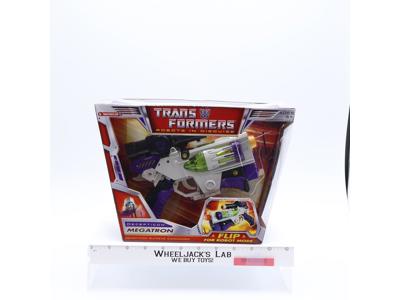 Megatron Voyager Class Transformers Robots in Disguise 2006 Hasbro Figure MISB