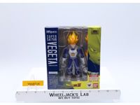 SUPER SAIYAN VEGETA Dragon Ball Z SH Figuarts Bandai Action Figure NEW MISB 2015