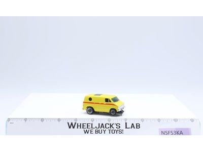Aurora AFX Dodge Street Van Yellow HO Slot Car Magna Traction 1970's No. 1922