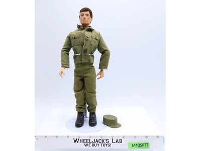 Man of Action Painted Dark Brown Hair 12" GI Joe 1970 Hasbro Action Figure w Hat