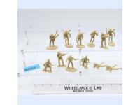 Lot of 12 British Troops Infantrymen WWII 1/32 BMC Scale Soldiers Figures Men