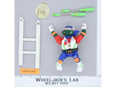 Hot Doggin' Mike 100% Complete Teenage Mutant Ninja Turtles TMNT 1992 Playmates