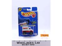 Mercedes Benz Unimog Hot Wheels #5673 Mattel Die Cast 1990 NEW MOSC