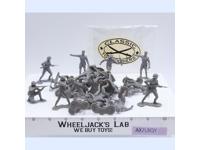 Lot of 25 Gray French Infantrymen WWII 1/32 Scale CTS Toy Soldiers Figures