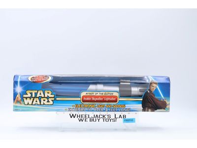 Anakin Skywalker Lightsaber Star Wars Attack of the Clones Hasbro NEW SEALED