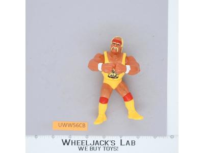 Hulk Hogan Series 2 Bear Hug WWF WWE Wrestling 1991 Hasbro Titan Sports Action