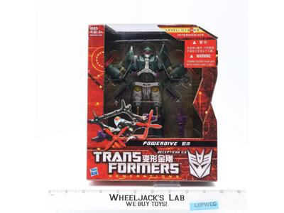 Powerdive Decepticon Generations Transformers Hasbro Action Figure NEW MISB