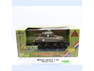 M4A3 Sherman W/75mm Gun 1/32 Die-Cast WWII U.S. Tank Ultimate Soldier NEW SEALED