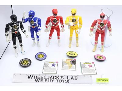 Lot of 5 Rangers + Accessories Mighty Morphin Power Rangers 1994 Bandai 8"