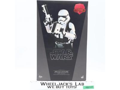 MMS333 First Order Stormtrooper Jakku Exclusive 2015 Star Wars Hot Toys NEW MIB