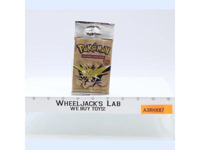 Zapdos Fossil Booster Pack Pokemon 1999 WOTC NEW SEALED